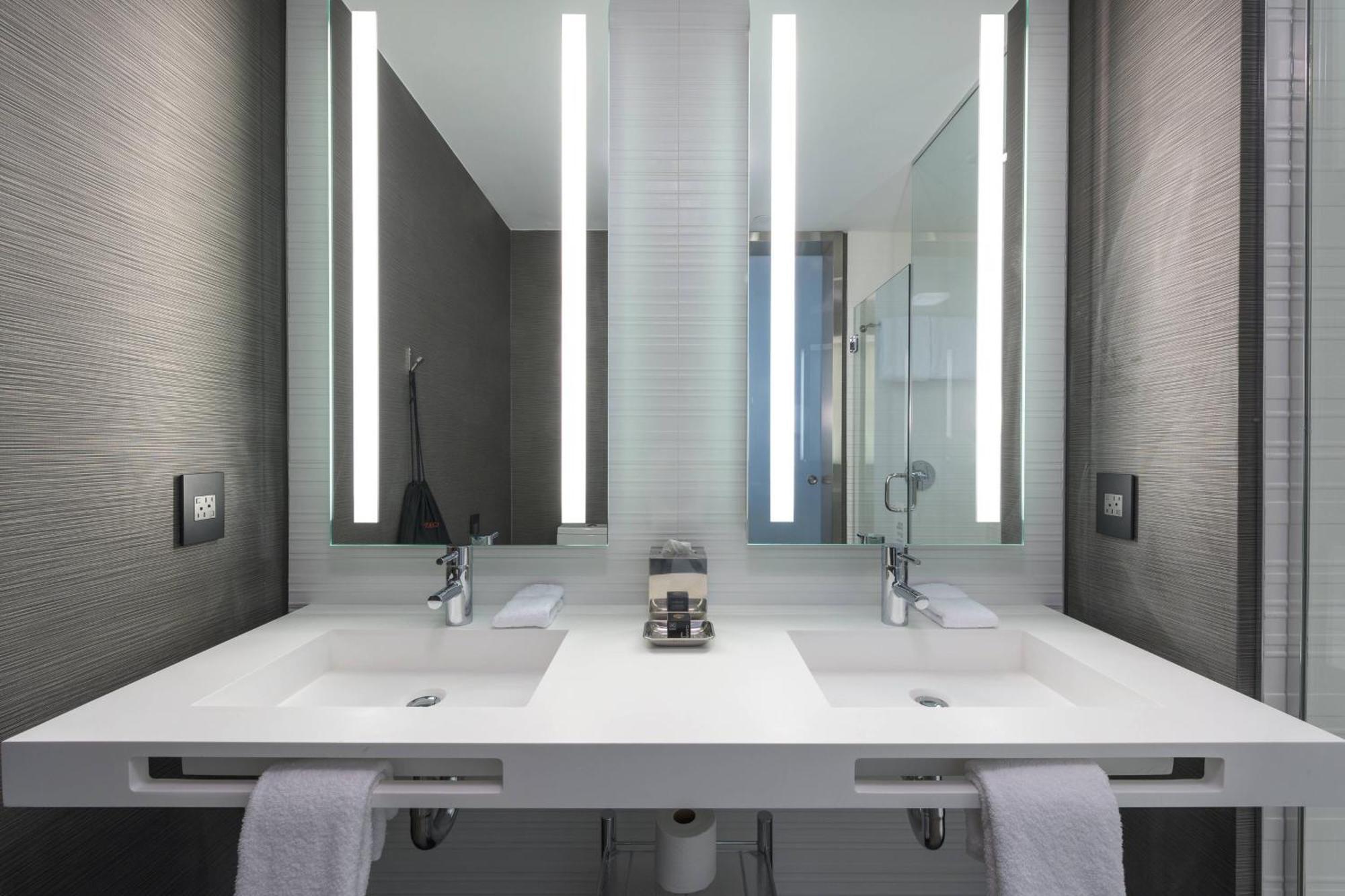Ac Hotel By Marriott Boston North Medford Ngoại thất bức ảnh