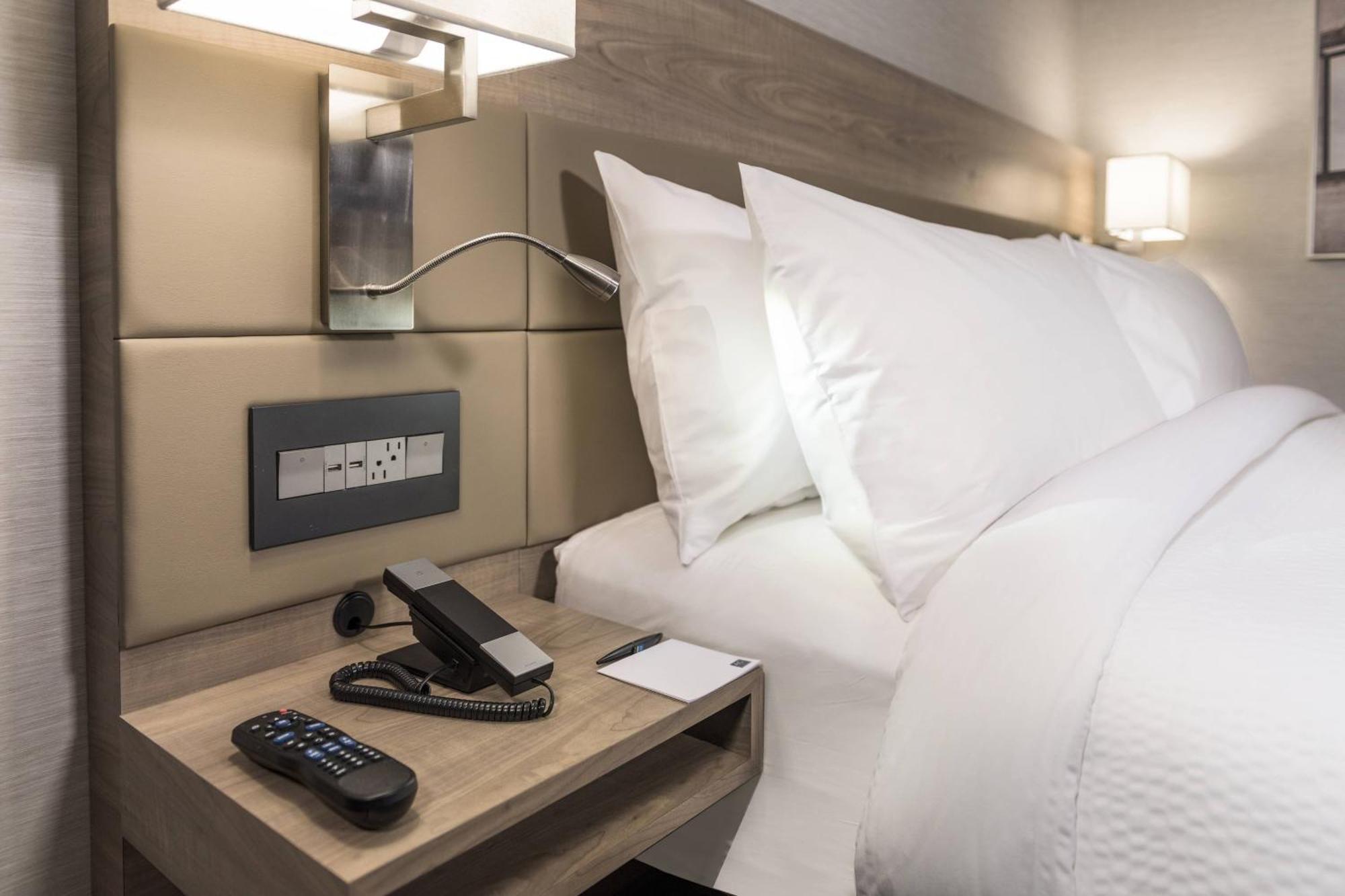 Ac Hotel By Marriott Boston North Medford Ngoại thất bức ảnh