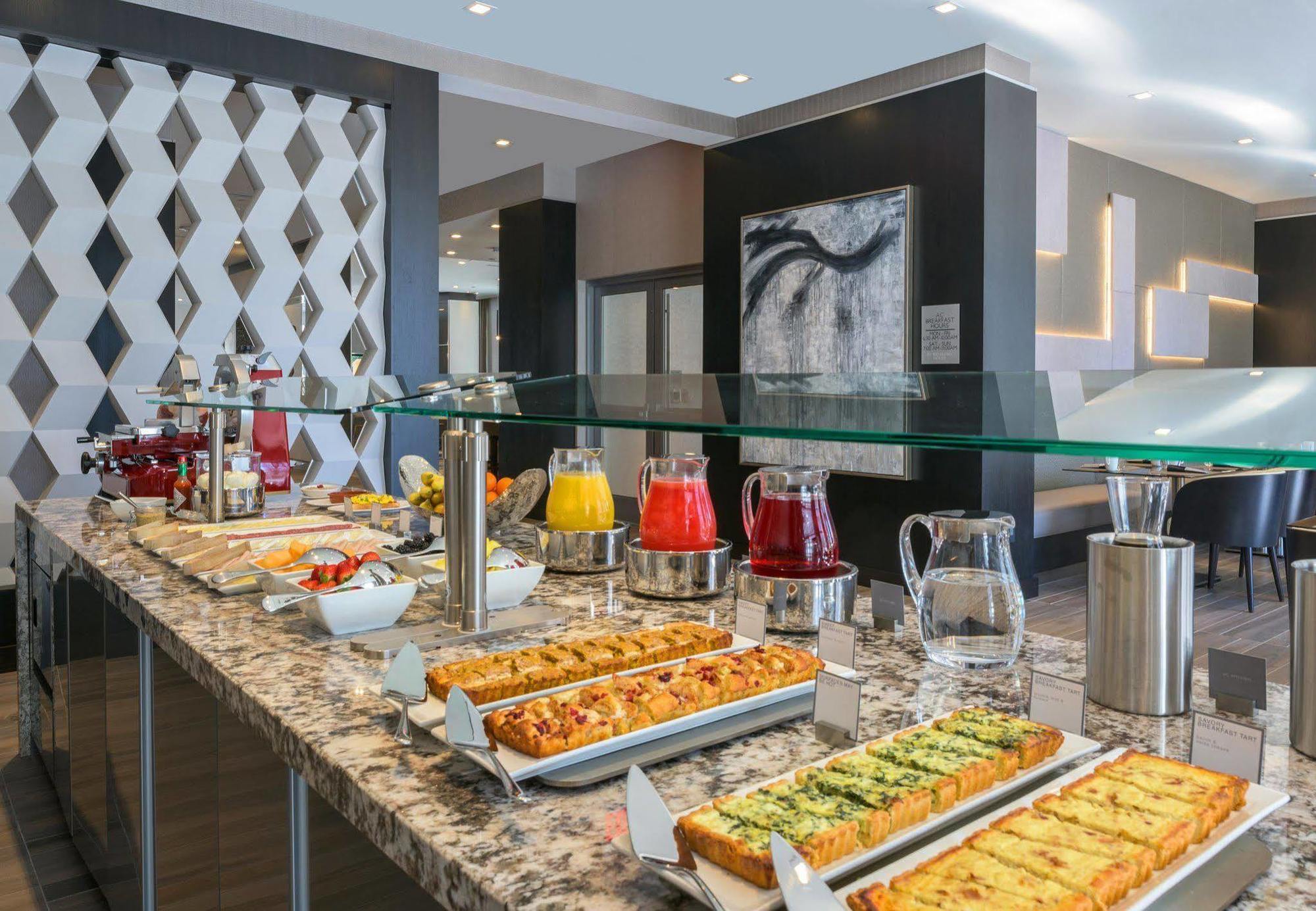Ac Hotel By Marriott Boston North Medford Ngoại thất bức ảnh